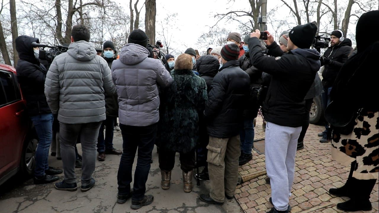 протестуют на Черноморской