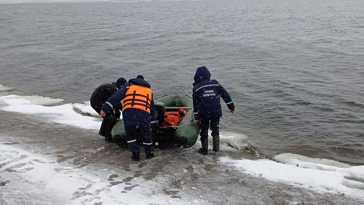 спасатели зимой на воде