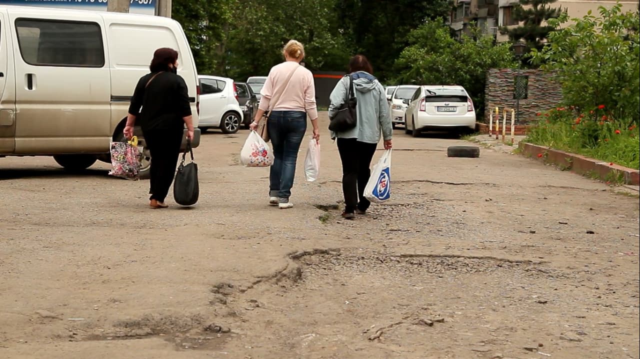 Варненская тротуар