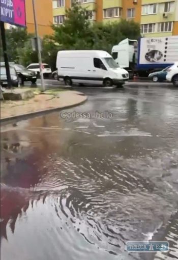 вода на улице