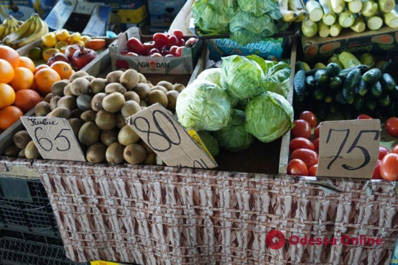 Капуста, яйца и брокколи: субботние цены на одесском «Привозе»