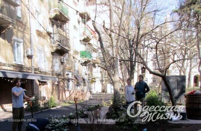 Одесские кафе обновляются и обещают огромные скидки (фоторепортаж)