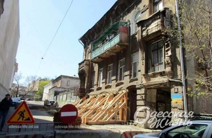Исторический дом в переулке Ляпунова: как идет ремонт? (фоторепортаж)