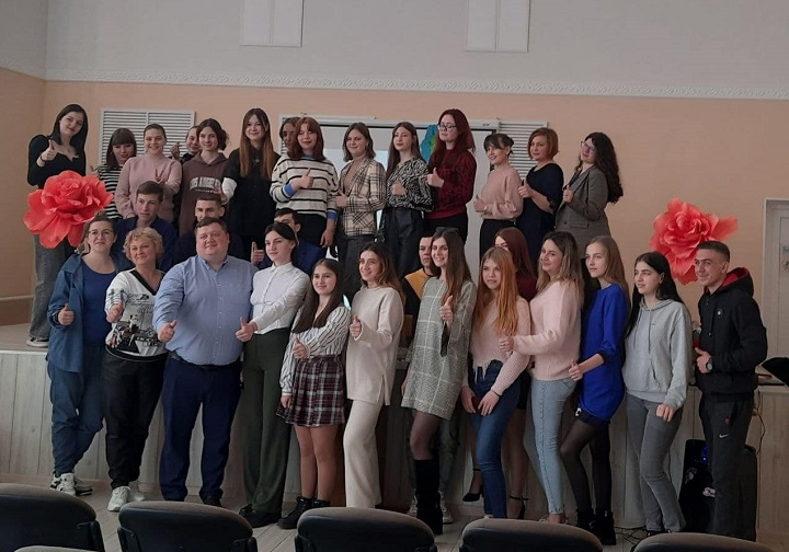 Студентка медичного коледжу з Одещини 1 квітня очолила молодіжну раду 