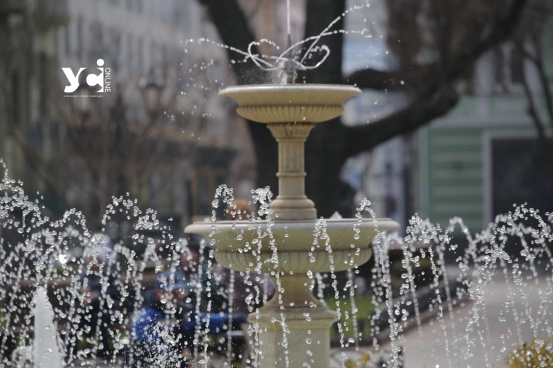 В Одесі запрацювали фонтани (фото)