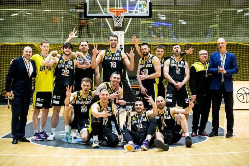 Жіноча та чоловіча баскетбольні команди Одещини завоювали медалі чемпіонату України (фото)