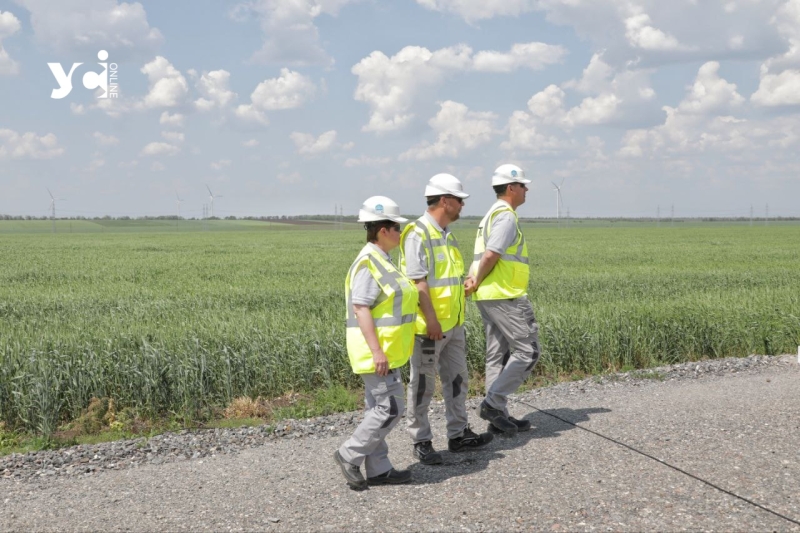 Унікальна вітроелектростанція та «Острови птахів»: екскурсія від одеських енергетиків (фото, відео)