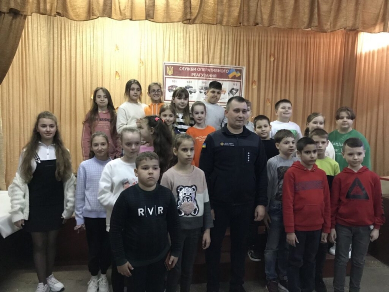 В Ренийской громаде спасатели приняли участие в познавательном интерактивном мероприятии