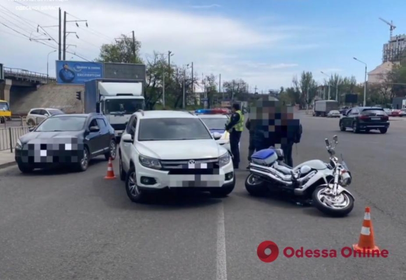 В результате ДТП в Одессе мотоциклист оказался в больнице