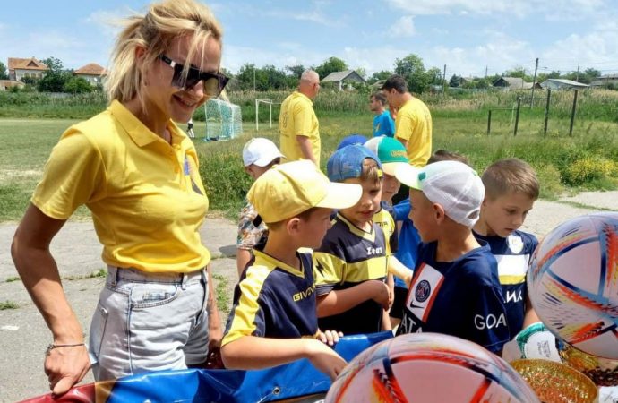 Благотворительная организация из Европы провела в Рени чемпионат по футболу