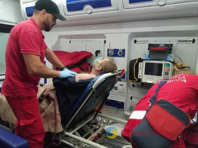 В Одесской области пограничники спасли члена экипажа судна под флагом Германии
