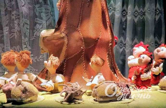 Когда происходит чудо: в одесском Театре кукол – сказка для детей и взрослых