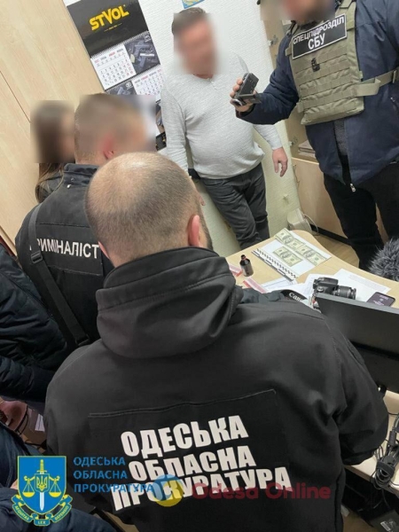 В Одессе будут судить таможенника за «схематоз» с вымогательством