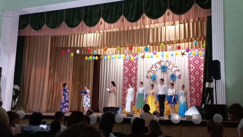 Випускний бал “Натхнення”: зразковий ансамбль танцю Болградської громади відзначив свято грандіозним концертом