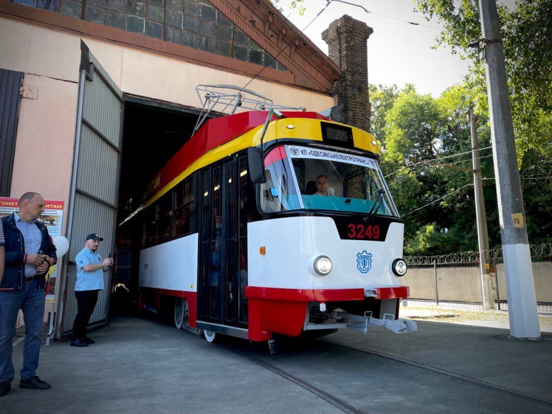«Одесгорэлектротранс» выпустил трамвай, в пассажирском салоне которого установлена современная система кондиционирования воздуха