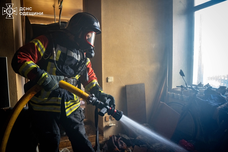 Самопальний обігрівач в одній з одеських квартир спричинив смертельну пожежу  (фото)