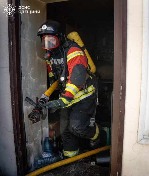 Самопальний обігрівач в одній з одеських квартир спричинив смертельну пожежу  (фото)